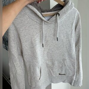 BENCH HOODIE